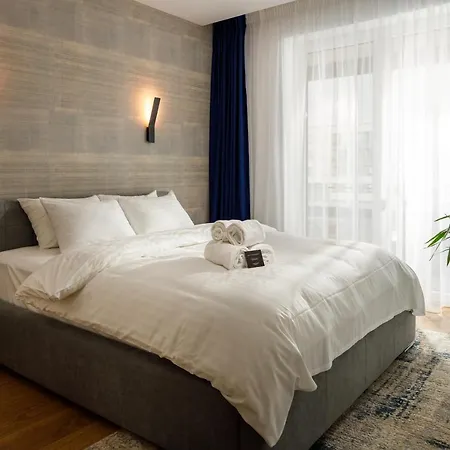 Kanopian Penthouse * Brasov