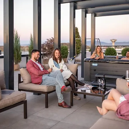 Kanopian Penthouse * Brasov
